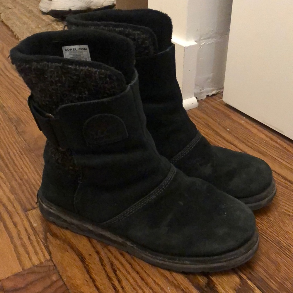 Sorel waterproof insulated winter boots